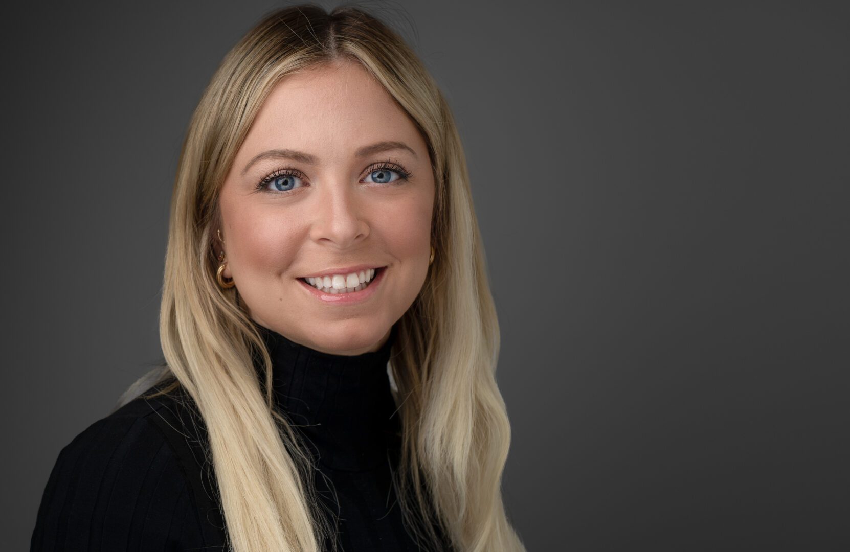 Sigal-Posner-Senior Research Analyst